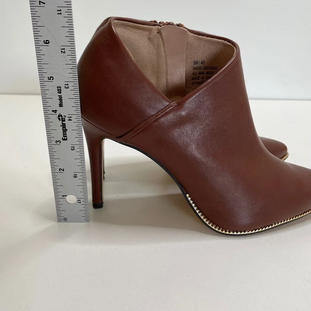 Madden Girl Hadix Cognac Brown Pointed Toe Chain Detail Stiletto Booties Size 9M